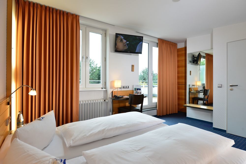 Messehotel Koeln-Deutz Dış mekan fotoğraf