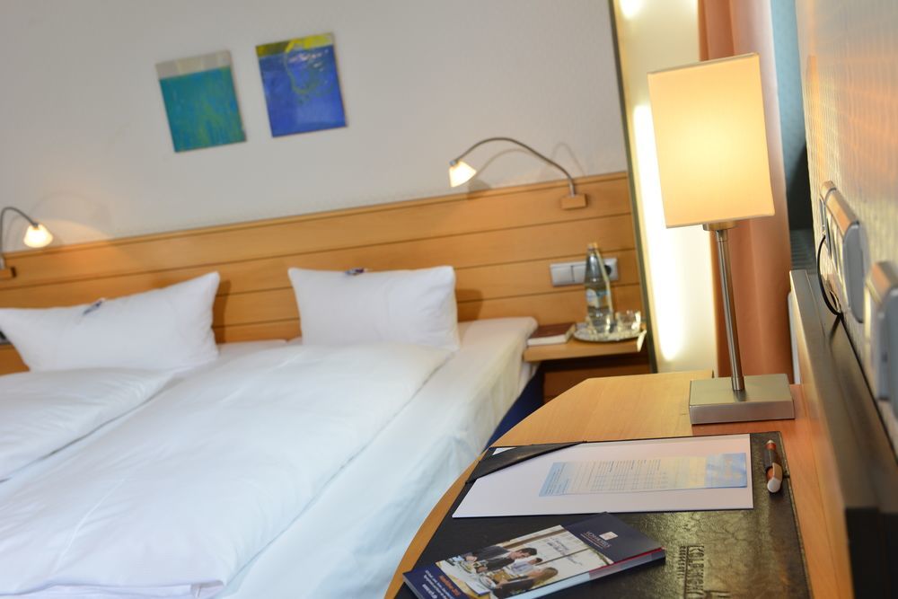 Messehotel Koeln-Deutz Dış mekan fotoğraf
