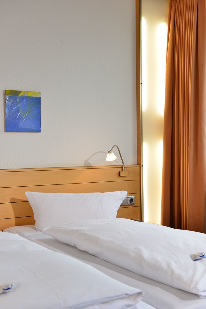 Messehotel Koeln-Deutz Dış mekan fotoğraf
