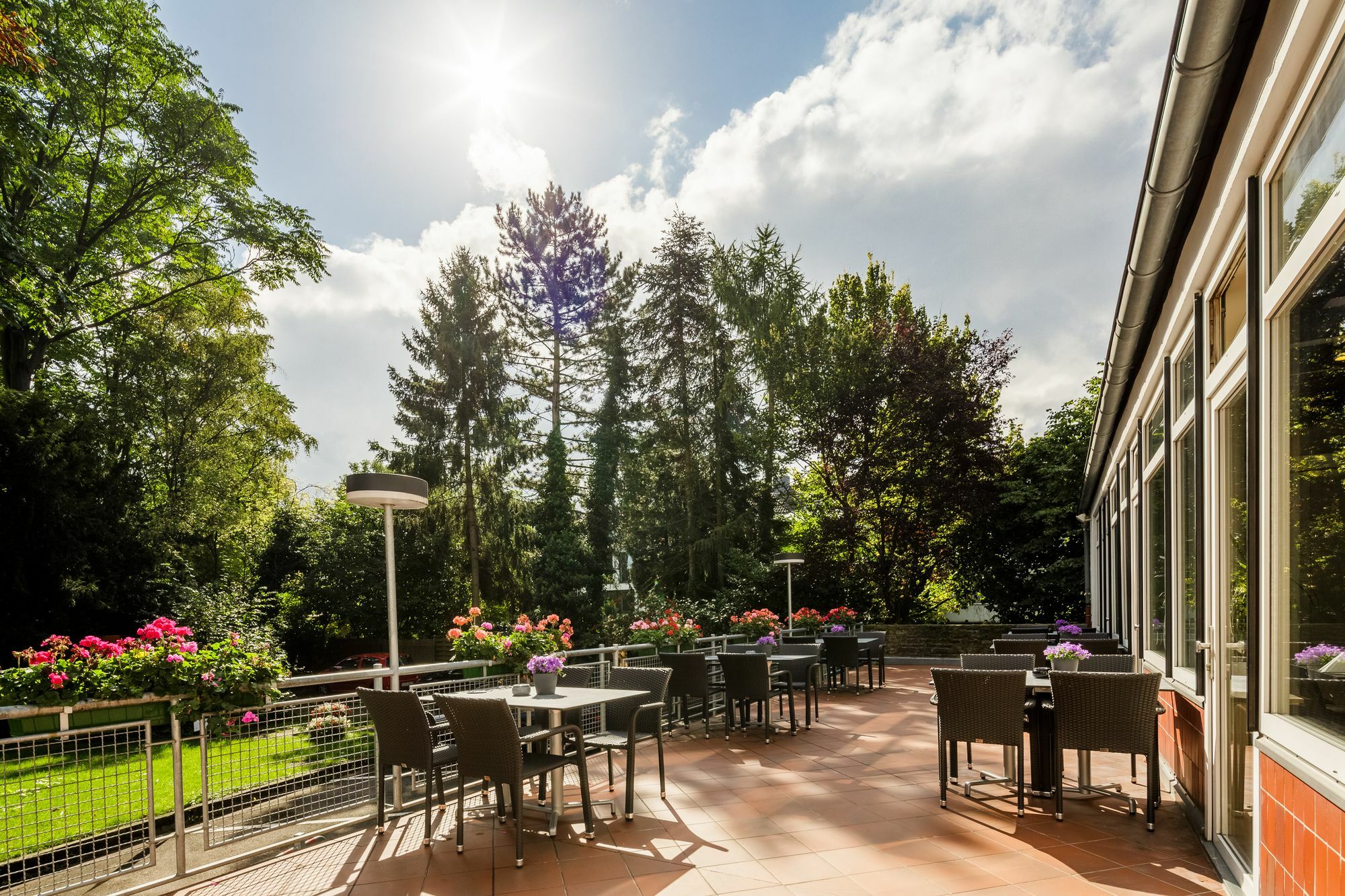 Messehotel Koeln-Deutz Dış mekan fotoğraf